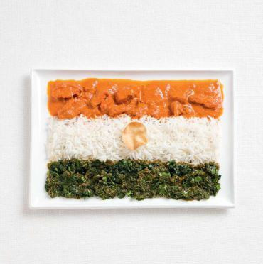 Lá cờ Ấn Độ từ cơm, rau và cà ri