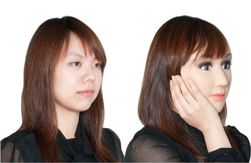 Nhà sản xuất cho biết, mặt nạ Uniface đem lại sự tự tin cho phái đẹp mà không cần phải trải qua bất kỳ một cuộc phẫu thuật đau đớn nào cũng như không phải mệt mỏi với các công cụ làm đẹp hỗ trợ như kính áp tròng...