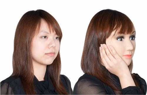 Nhà sản xuất cho biết, mặt nạ Uniface đem lại sự tự tin cho phái đẹp mà không cần phải trải qua bất kỳ một cuộc phẫu thuật đau đớn nào cũng như không phải mệt mỏi với các công cụ làm đẹp hỗ trợ như kính áp tròng...