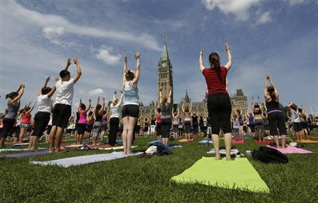 Yoga giúp người bị ung thư ngủ ngon hơn.