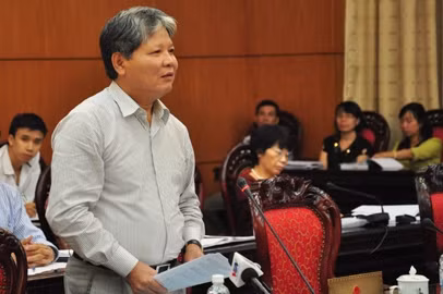 Bộ trưởng Bộ Tư pháp Hà Hùng Cường trả lời câu hỏi của các đại biểu chiều 10/9