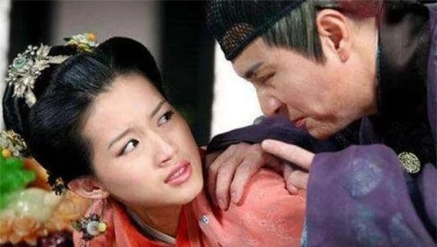 Nhũ mẫu trơ trẽn nhất trong lịch sử Trung Hoa - Hình 3 Nhu mau tro tren nhat trong lich su Trung Hoa-Hinh-3