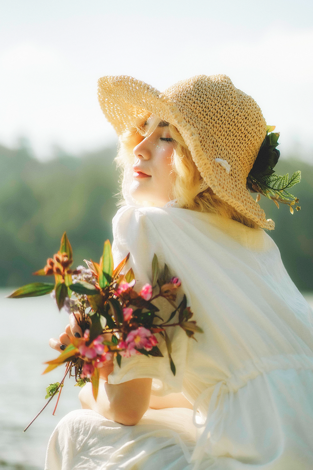 Nang Gen Z mong mo giua khung canh cua Da Lat-Hinh-2