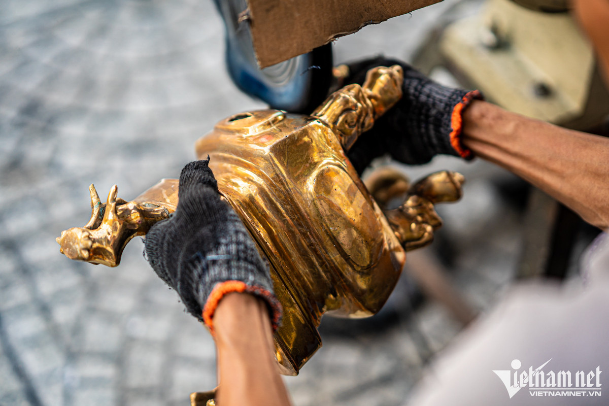 Dich vu danh bong lu dong o TP.HCM vao mua hot bac-Hinh-5