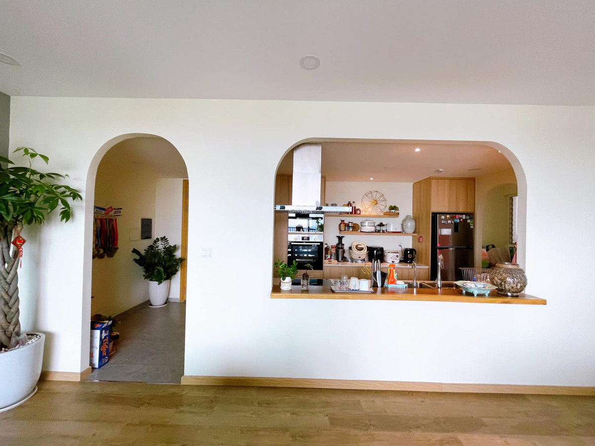 Can ho 3 phong ngu co bep va phong khach ket noi qua cua vom-Hinh-6