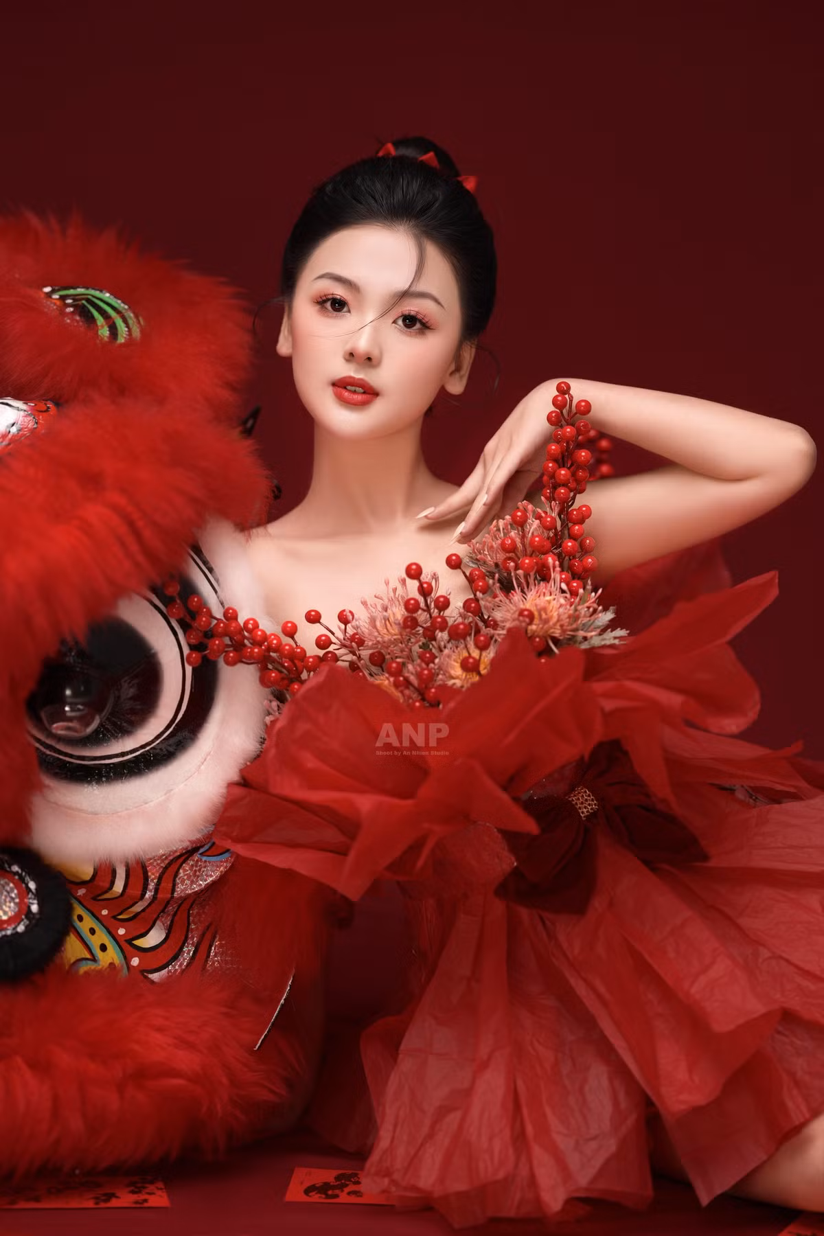 Co nang mau anh nguoi Viet goc Hoa thu hut cong dong mang-Hinh-5