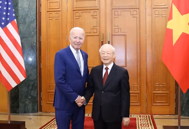 Việt Nam - Hoa Kỳ thiết lập quan hệ Đối tác Chiến lược Toàn diện vì hòa bình, hợp tác và phát triển bền vững Viet Nam - Hoa Ky thiet lap quan he Doi tac Chien luoc Toan dien vi hoa binh, hop tac va phat trien ben vung