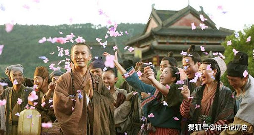 Nhung chuyen kho tin trong lich su: 1 nam doi 11 hoang de-Hinh-5