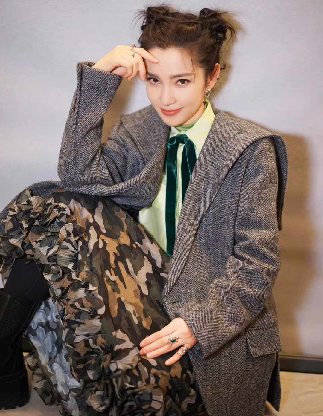 Vi sao nhieu dien vien Trung Quoc bi che 'mu chu'-Hinh-6