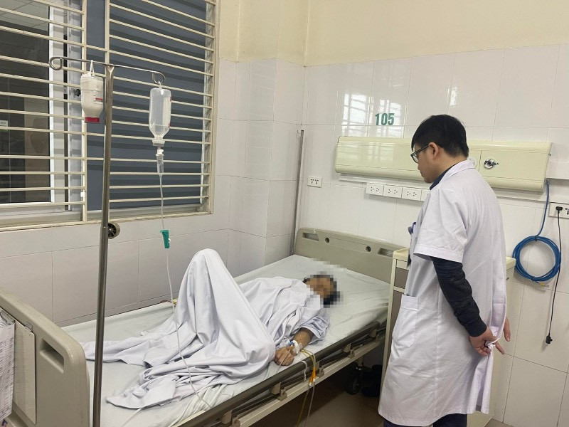 Mac u gan ac tinh van song khoe suot 4 nam