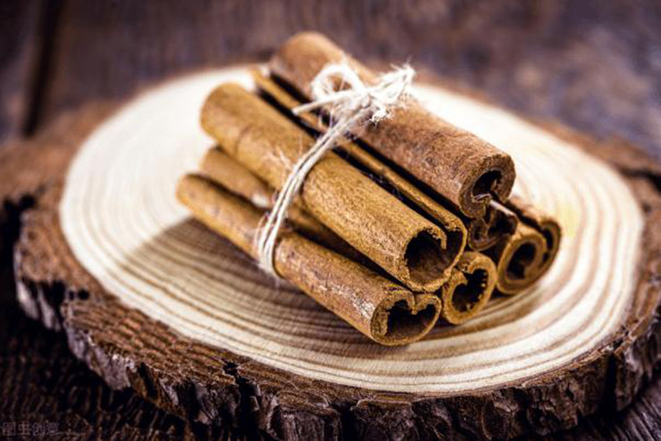 Dù hầm loại thịt nào cũng đừng quên 3 loại gia vị này ảnh 1