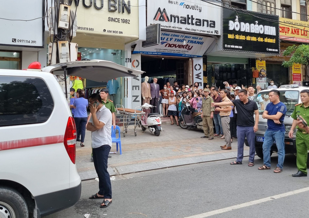 Nghi pham sat hai co gai tai cua hang quan ao da nhay cau Thanh Tri-Hinh-2