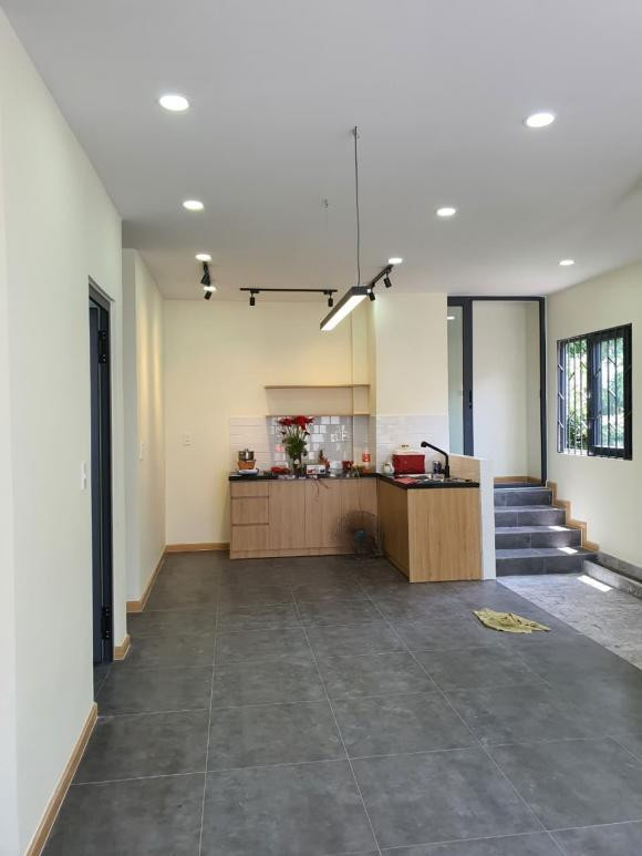 Cai tao khu tro cap bon cu thanh nha gac lung tien nghi-Hinh-12