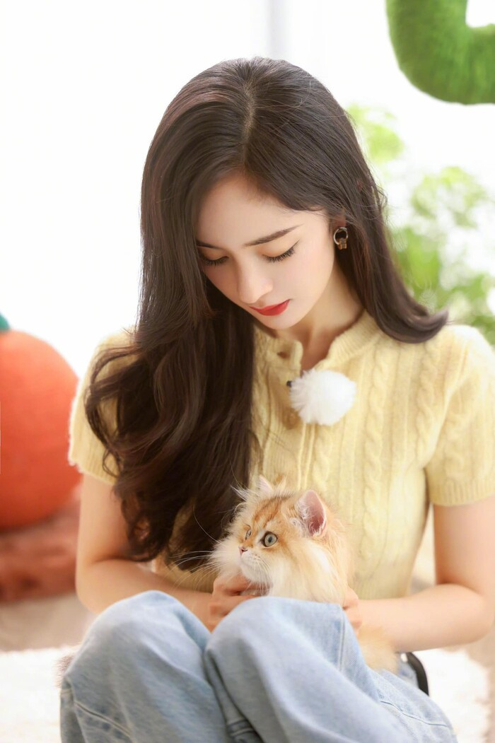 Dương Mịch đẹp như gái 18 bị mỉa mai lạm dụng photoshop - Hình 5 Duong Mich dep nhu gai 18 bi mia mai lam dung photoshop-Hinh-5