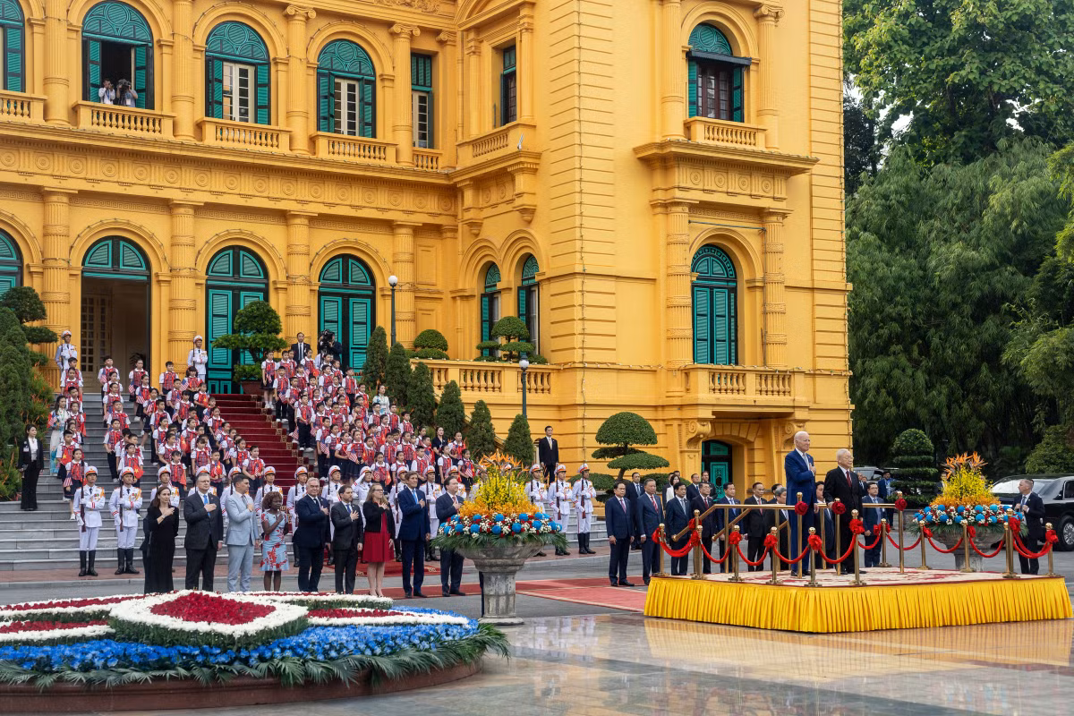 Tong thong Joe Biden chia se cam xuc dac biet va dang anh chup cung Tong Bi thu-Hinh-3