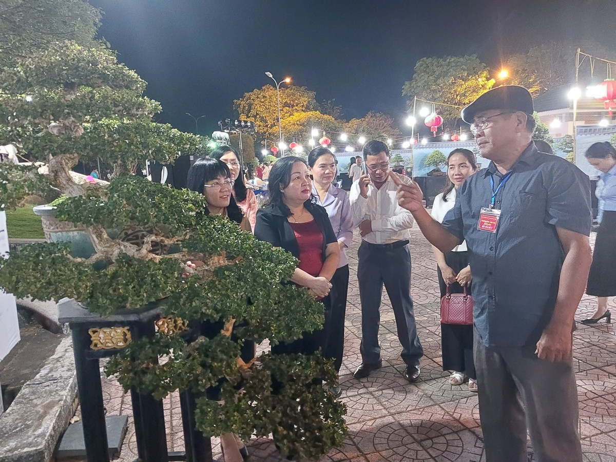 Phu Yen: Hoi sinh vat canh to chuc Trien lam sinh vat canh-Hinh-2