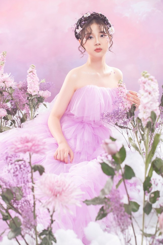 Choang ngop voi Top 10 Dai su THPT - Amsterdam 2023-Hinh-4