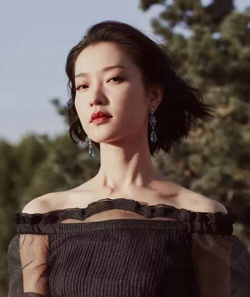 Co 3 'loi nho' nay tren khuon mat nhung khi ve gia lai cao sang-Hinh-7