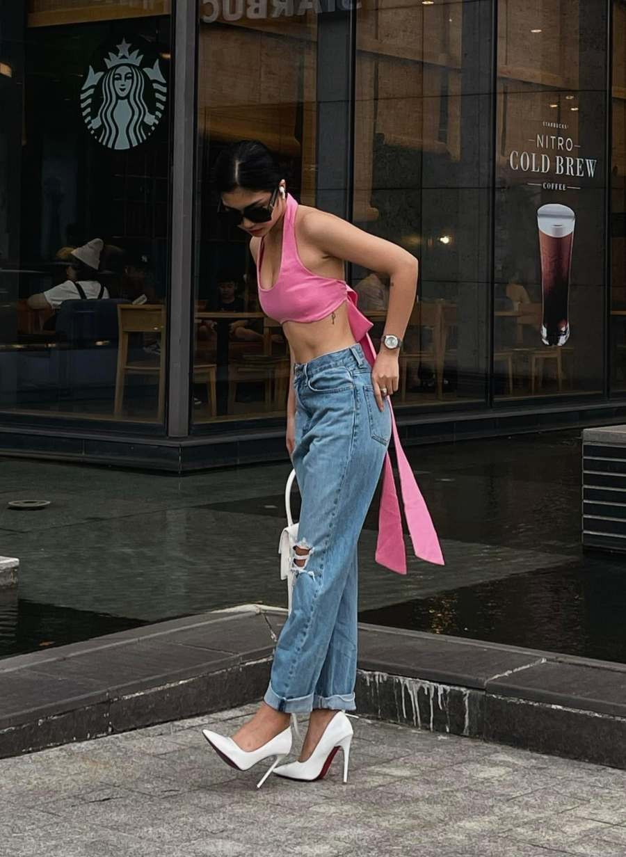 Mac dep xuong pho voi mot cong thuc khoe eo thon-Hinh-6