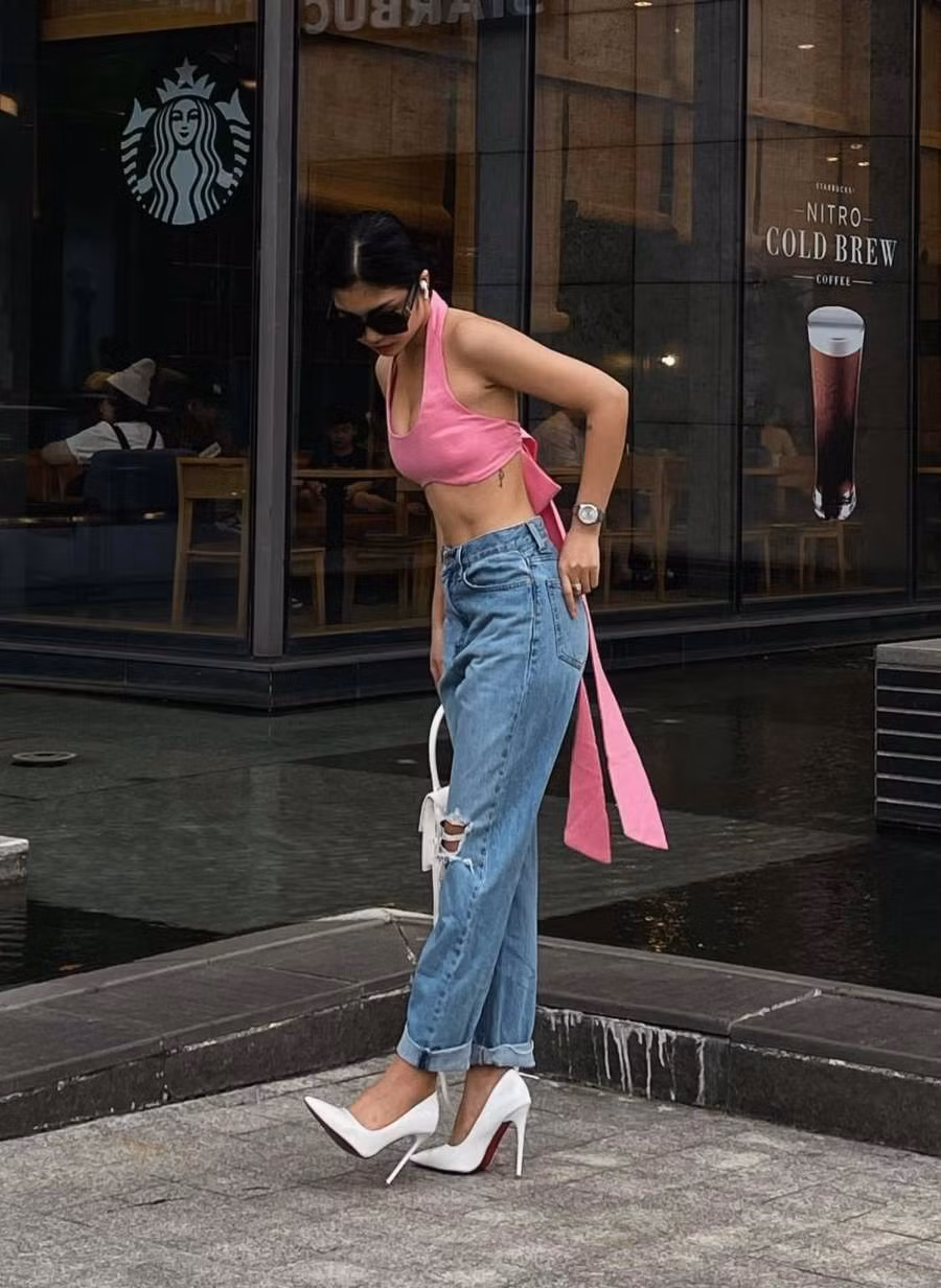 Mac dep xuong pho voi mot cong thuc khoe eo thon-Hinh-6