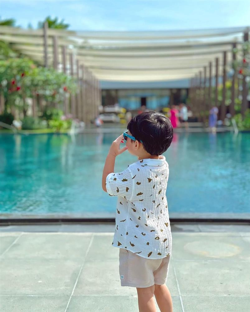 Dang Thu Thao xa anh cac con, ngoai hinh cuc yeu-Hinh-4