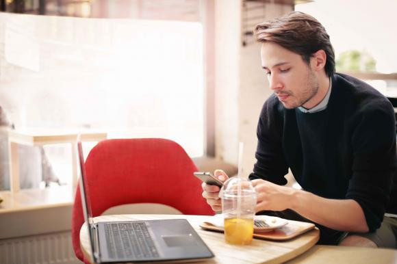 Canh bao: 3 thoi quen 'uong nuoc' gay hai cho suc khoe-Hinh-3