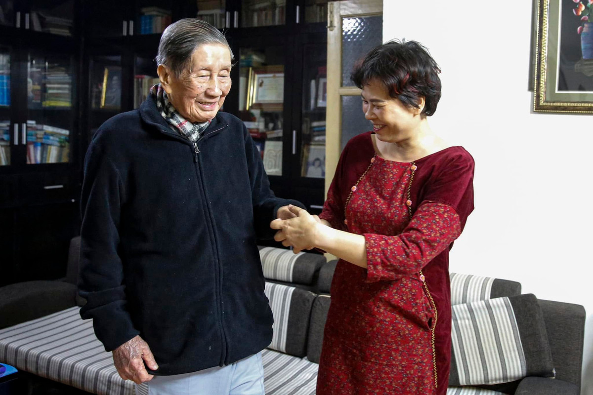 93 tuoi, nhac si Pham Tuyen 