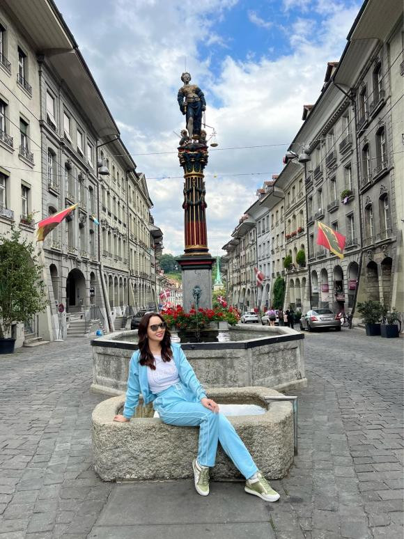 Cuoc song trai nguoc cua Ba Anh - Mai Thu Huyen sau 20 nam-Hinh-10