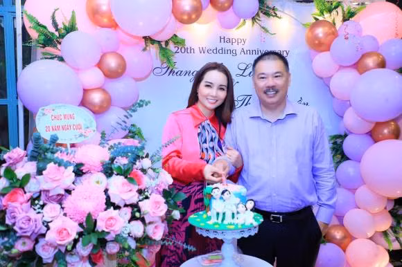 Cuoc song trai nguoc cua Ba Anh - Mai Thu Huyen sau 20 nam-Hinh-5