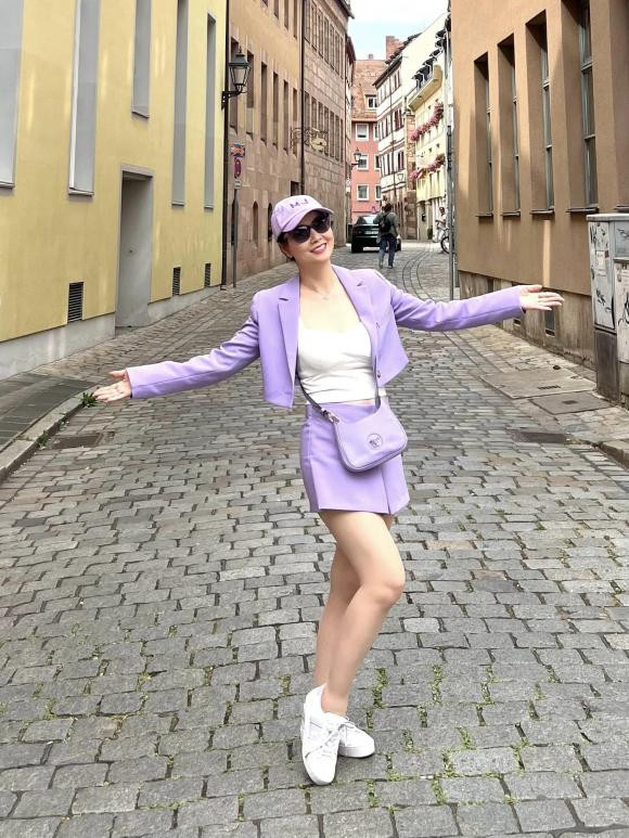 Cuoc song trai nguoc cua Ba Anh - Mai Thu Huyen sau 20 nam-Hinh-11