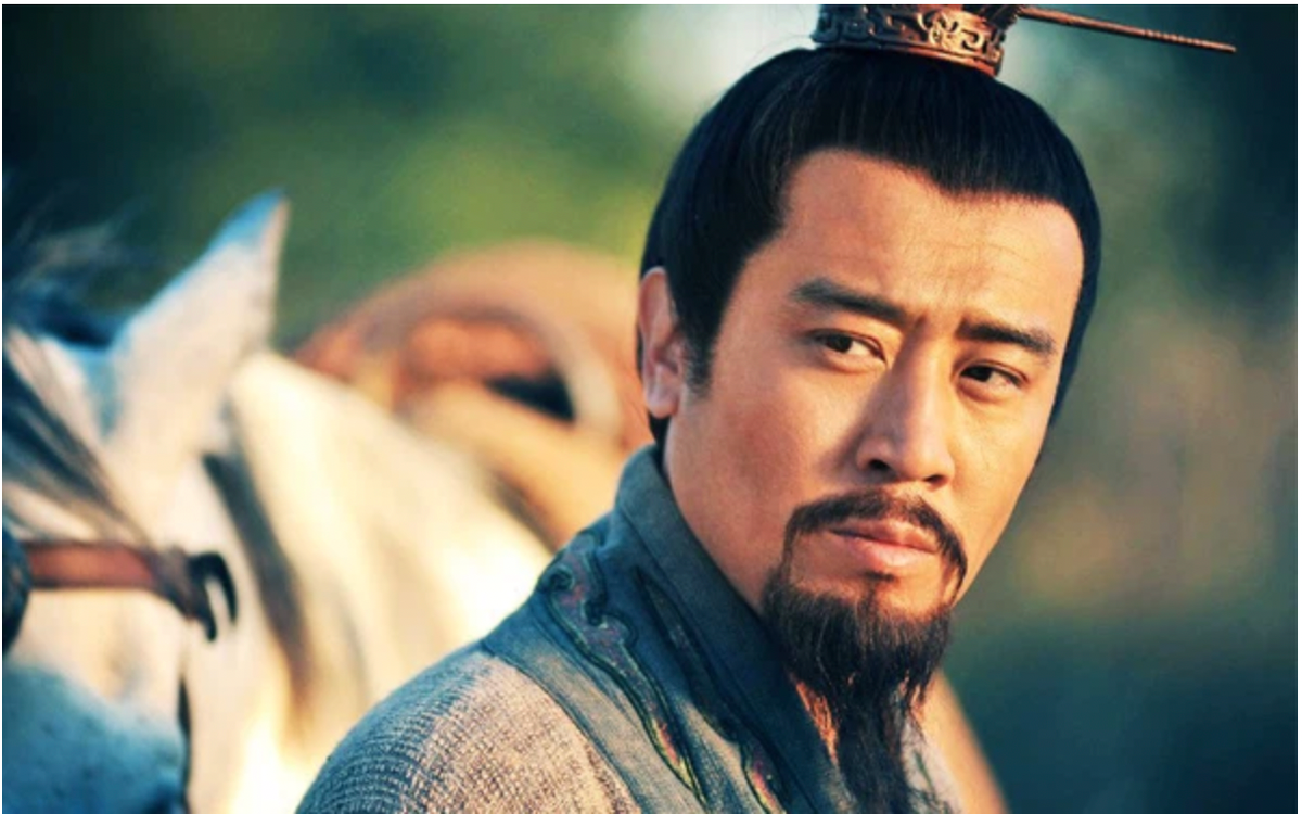 Tao Thao, Luu Bi, Ton Quyen: Ai la nguoi duoc tho tai De vuong mieu?