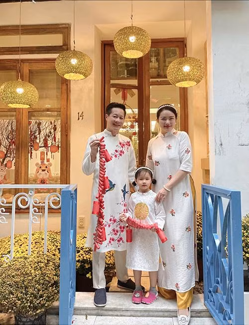 Phan Nhu Thao tre hon han khi dien ao dai nho giam 22kg-Hinh-12