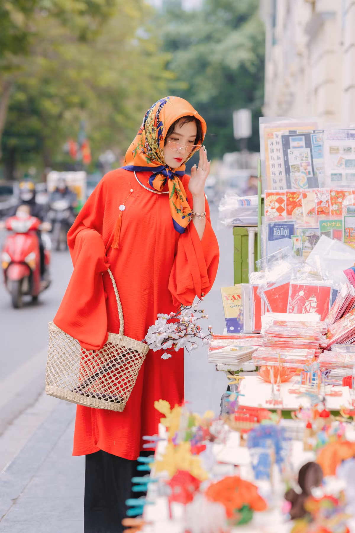 Hot girl xu Nghe la Hoa khoi Dai hoc Quoc gia Ha Noi-Hinh-7