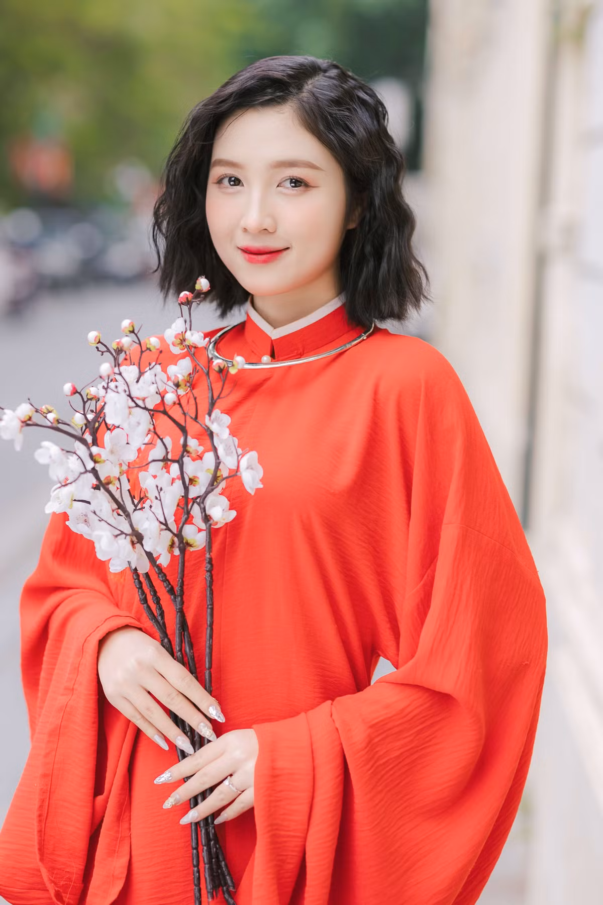 Hot girl xu Nghe la Hoa khoi Dai hoc Quoc gia Ha Noi-Hinh-3