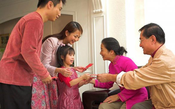 Gia chủ tuổi Ngọ: Dần, Mùi, Tuất, Hợi. Gia chủ tuổi Mùi: Mão, Mùi, Ngọ, Hợi. Gia chủ tuổi Thân: Tý, Thìn, Ngọ, Tuất. Gia chủ tuổi Dậu: Sửu, Dần, Thìn, Hợi. Gia chủ tuổi Tuất: Dần, Ngọ, Tuất, Hợi. Gia chủ tuổi Hợi: Dần, Mùi, Ngọ, Tuất. * Thông tin mang tính chất tham khảo