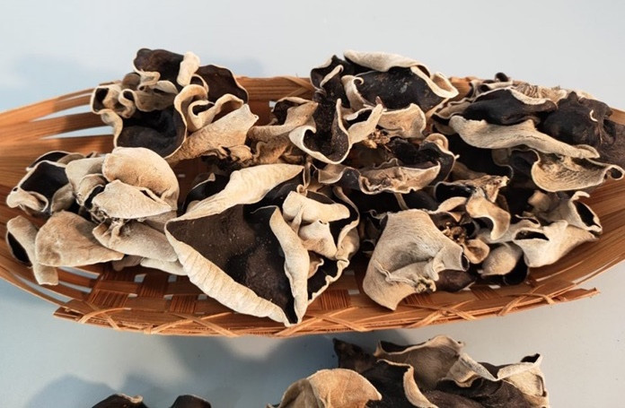 Tác dụng của mộc nhĩ và ai không nên ăn Tac dung cua moc nhi va ai khong nen an