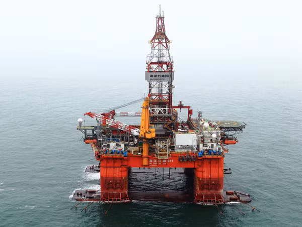 Giàn khoan dầu Hải Dương 981 và toàn bộ tàu hộ tống của Trung Quốc đã rời sang khu vực gần đảo Hải Nam để tham gia một dự án khác.