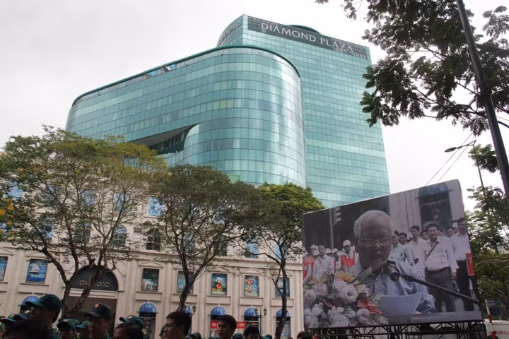 Chủ tịch UBND TP.HCM Lê Hoàng Quân đọc diễn văn khai mạc.