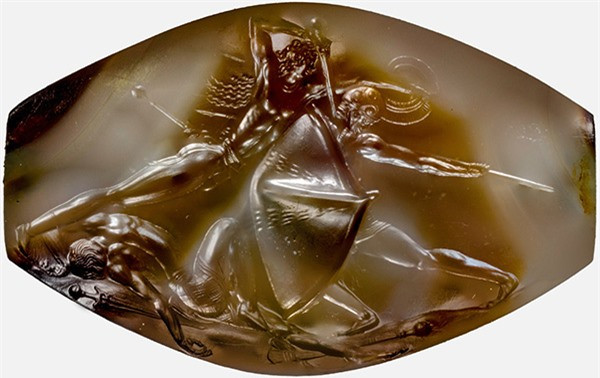 Một mặt huy hiệu chiến binh Pylos.