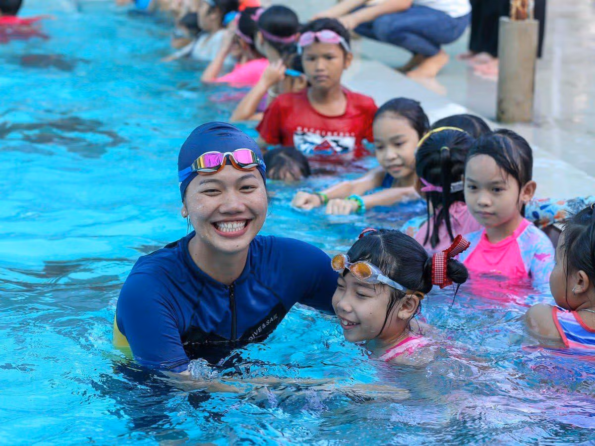 Cach song khong 'phong bat' dang nguong mo cua Anh Vien