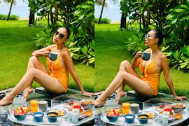 Đoan Trang thả dáng ở Cam Ranh, diện bikini tôn da nâu "cực cháy"