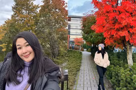 Mạc Anh Thư say mê vẻ đẹp mùa thu lãng mạn ở Phần Lan