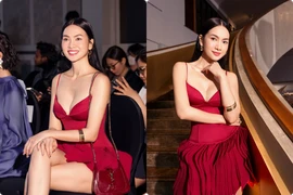 Siêu mẫu Anh Thư U50 vẫn "chặt đẹp" với váy khoét sâu