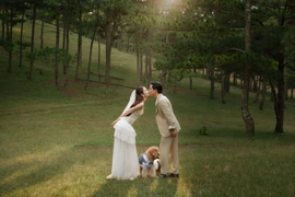 Á hậu Quỳnh Châu tiếp tục 'xả' ảnh cưới cực thơ tại Đà Lạt