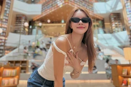 Phạm Quỳnh Anh du lịch Hàn Quốc, khoe nhan sắc trẻ trung giữa ồn ào thị phi