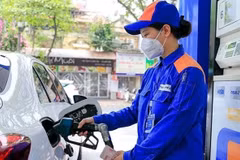 Giá xăng dầu đồng loạt tăng từ chiều nay