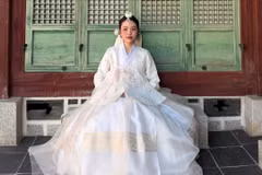 Phương Mỹ Chi hóa "tiểu thư" đài các tại cung điện Hàn Quốc