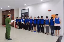 Đà Nẵng: Triệt phá đường dây giả danh nhân viên ngân hàng lừa đảo 100 tỷ đồng