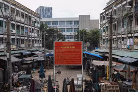 TP HCM chốt thời hạn di dời và cải tạo các chung cư cũ hư hỏng nặng