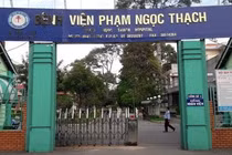 Bệnh viện Phạm Ngọc Thạch: "Người quen" trúng thầu sau khi nhà thầu giá rẻ nhất bị "đánh trượt"